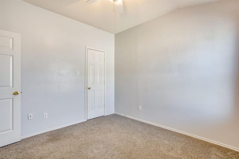 2521 Buffalo Run, Burleson TX 76028 - Photo 31