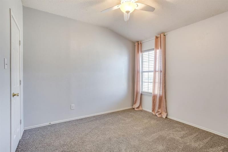 2521 Buffalo Run, Burleson TX 76028 - Photo 29