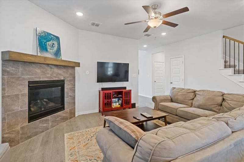 125 Kirwin Drive, Fort Worth TX 76131 - Photo 8
