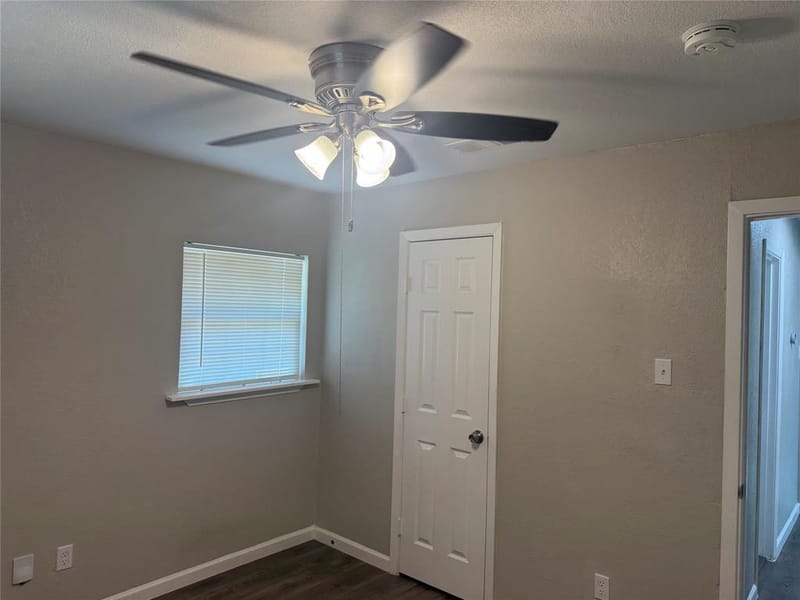 2402 Norwood Drive, Dallas TX 75228 - Photo 26