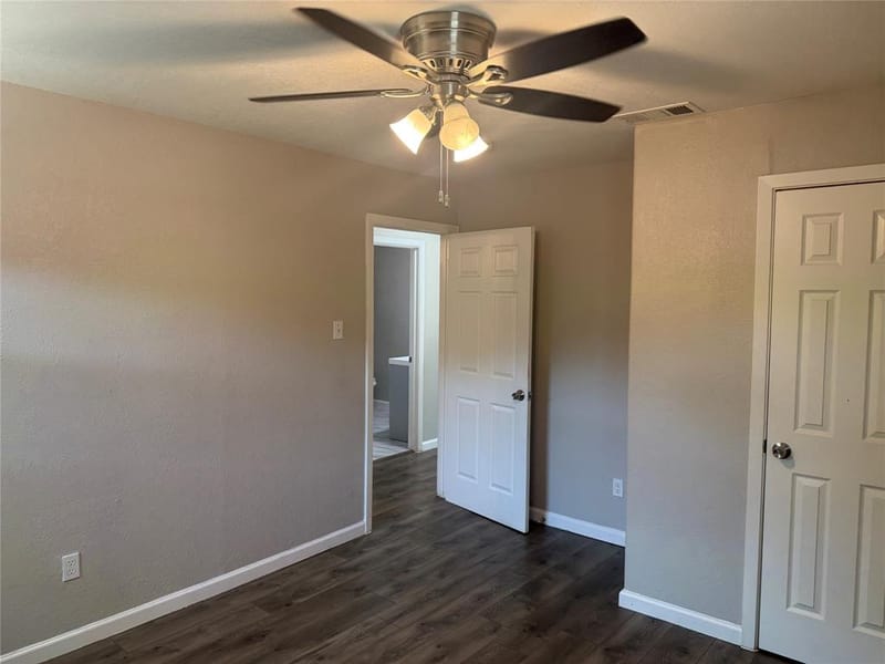 2402 Norwood Drive, Dallas TX 75228 - Photo 28