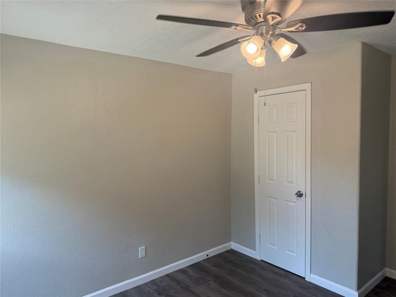 2402 Norwood Drive, Dallas TX 75228 - Photo 18
