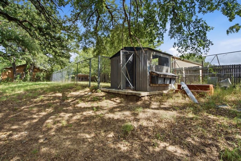 128 Redbird Lane N, Azle TX 76020 - Photo 23