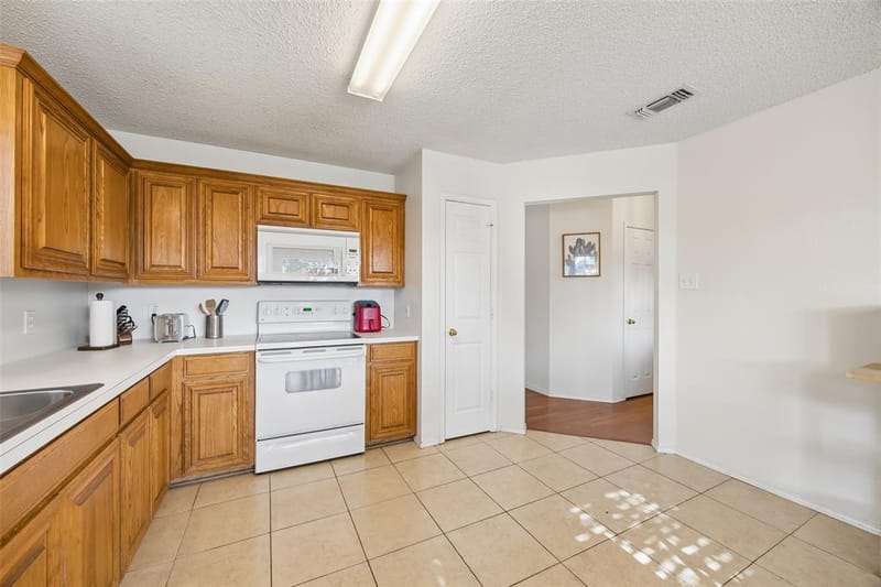 4645 Wheatland Drive, Fort Worth TX 76179 - Photo 17