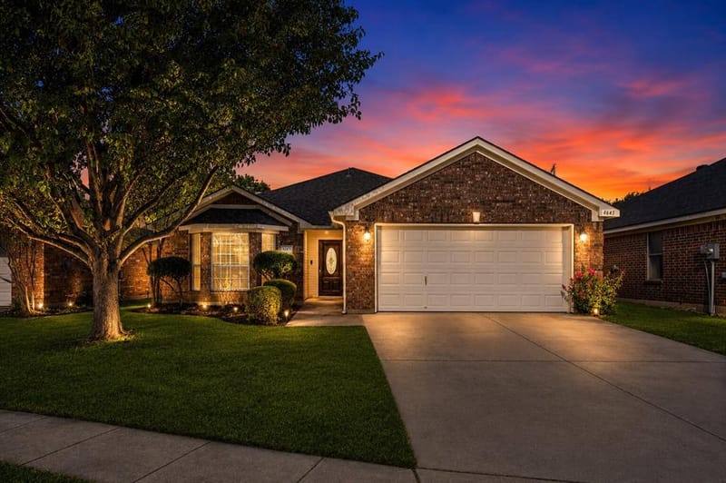 4645 Wheatland Drive, Fort Worth TX 76179 - Photo 3