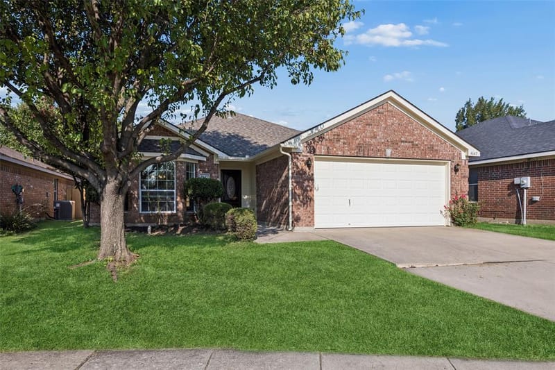 4645 Wheatland Drive, Fort Worth TX 76179 - Photo 8