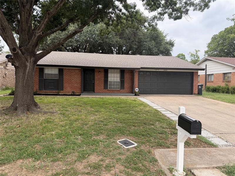 3004 David Lane, Arlington TX 76013