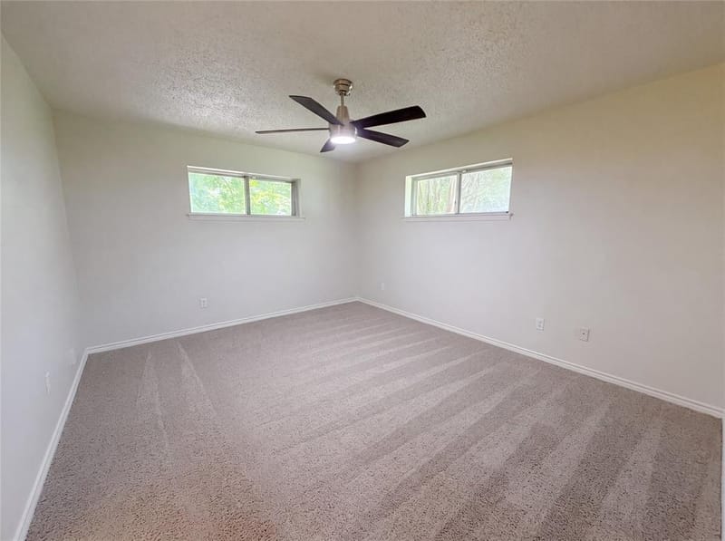 304 Brook Hollow Drive, DeSoto TX 75115 - Photo 13