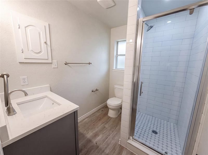 304 Brook Hollow Drive, DeSoto TX 75115 - Photo 20