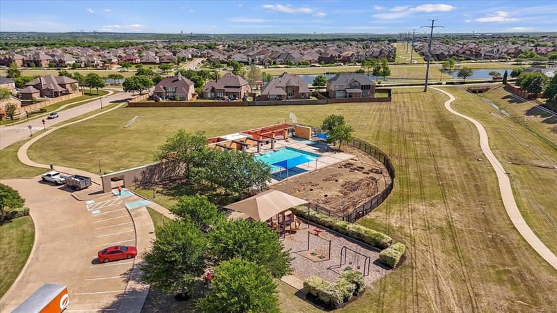 2824 Pino, Grand Prairie TX 75054 - Photo 36