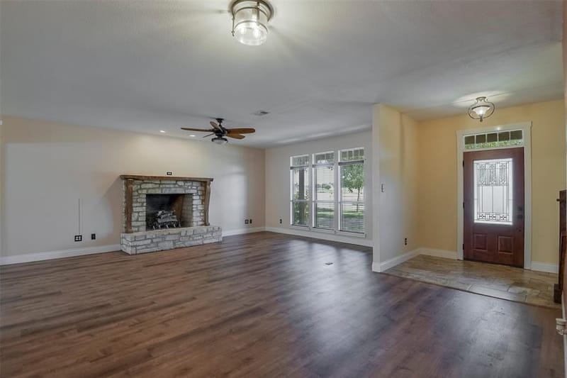 102 Tiffany Trail, Weatherford TX 76086 - Photo 6
