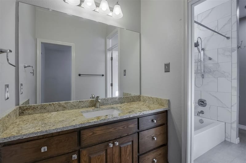 102 Tiffany Trail, Weatherford TX 76086 - Photo 28