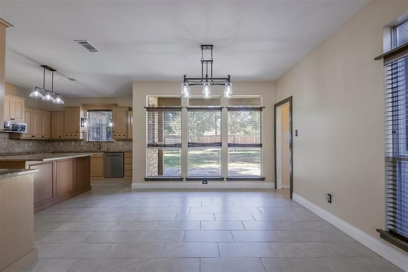 102 Tiffany Trail, Weatherford TX 76086 - Photo 11