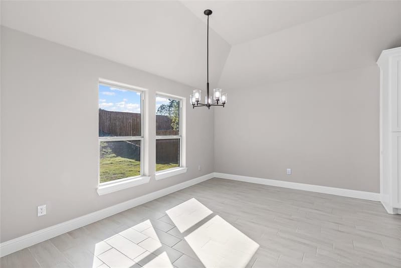 620 Jameson Street, Springtown TX 76082 - Photo 18