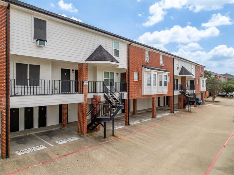 600 Bagby Avenue # 4C, Waco TX 76706 - Photo 2