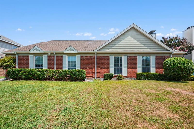 7611 Cousteau Drive, Rowlett TX 75088