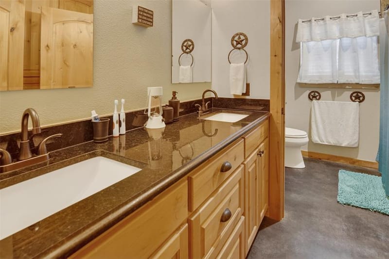 7400 County Road 4726, Wolfe City TX 75496 - Photo 28