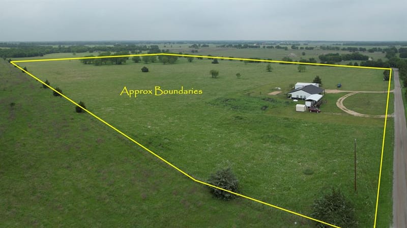7400 County Road 4726, Wolfe City TX 75496 - Photo 30