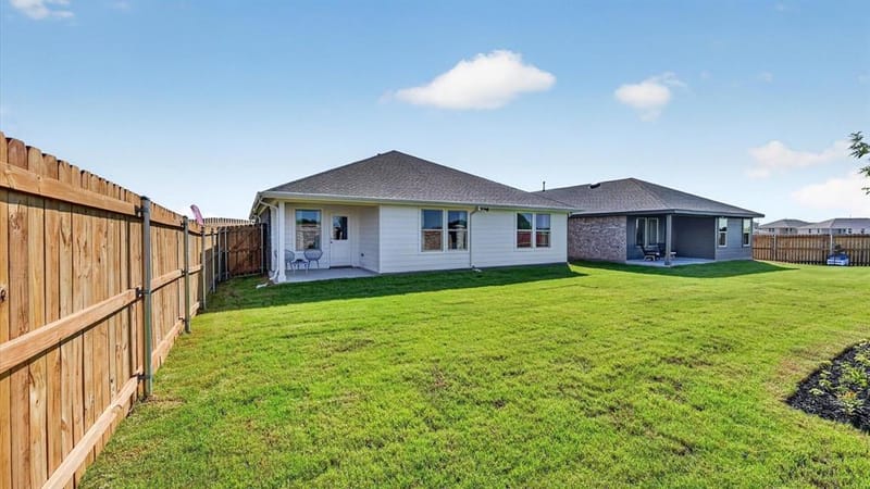 137 TUMBLEWEED Drive, Newark TX 76071 - Photo 29