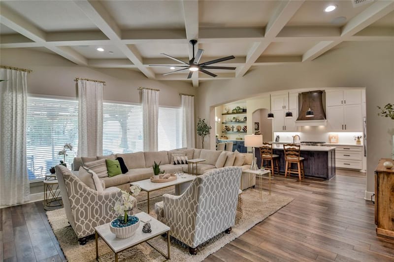 8021 White Drive, Granbury TX 76049 - Photo 7