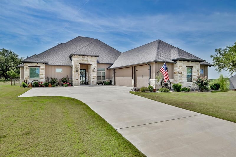8021 White Drive, Granbury TX 76049
