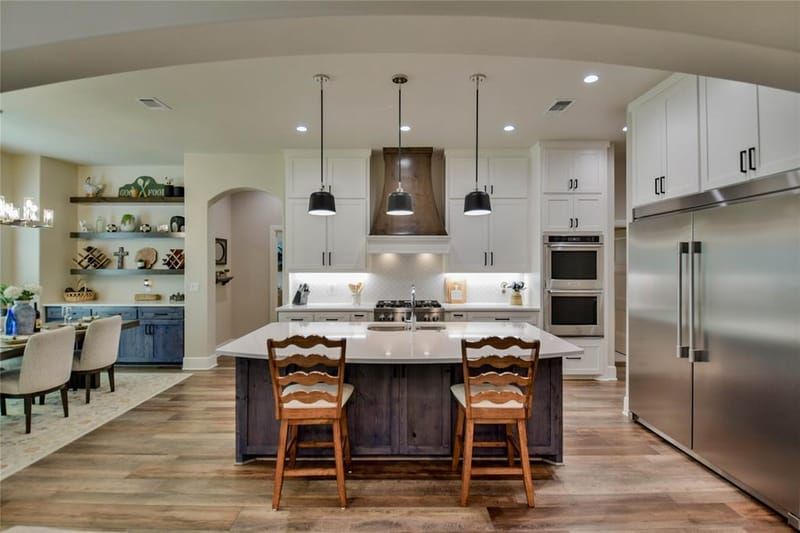 8021 White Drive, Granbury TX 76049 - Photo 9