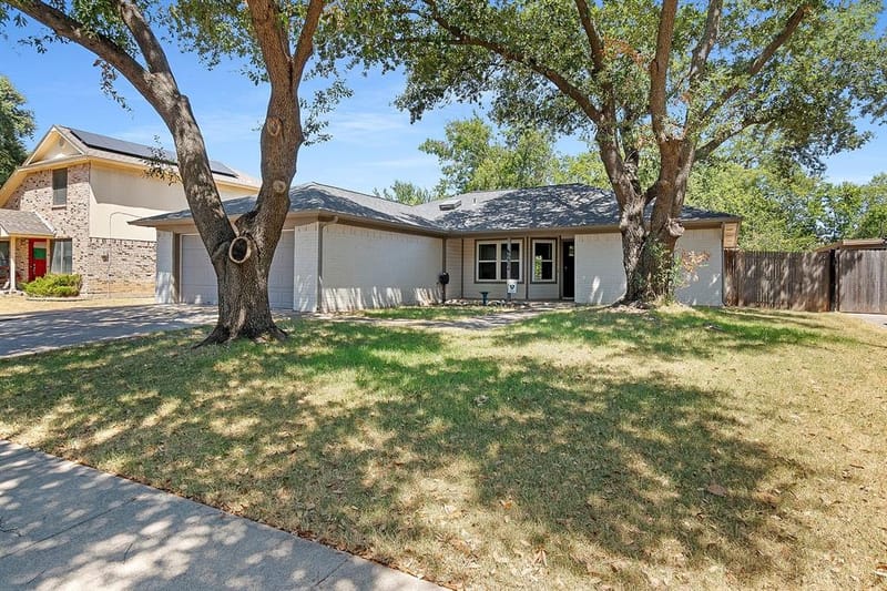 6804 Richfield Drive, North Richland Hills TX 76182