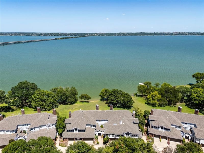 9959 Waterfront Trail, Rowlett TX 75087 - Photo 2