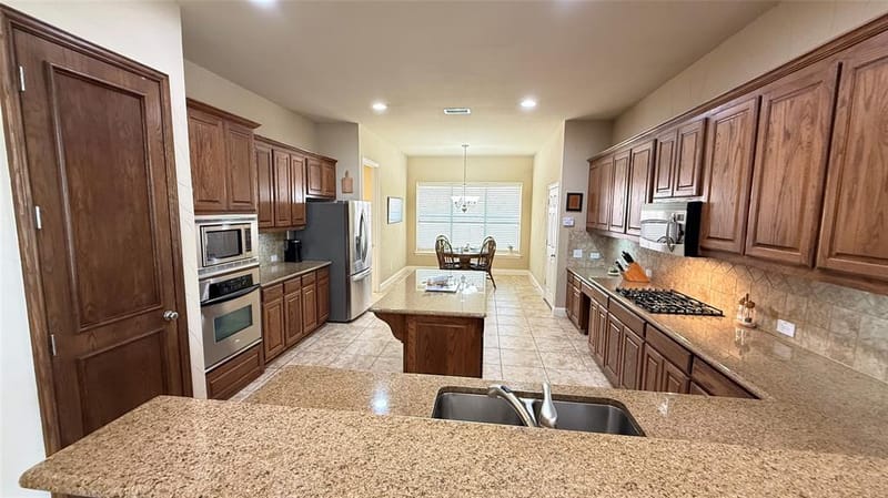 1019 Hot Springs Drive, Allen TX 75013 - Photo 12
