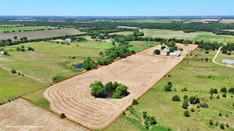2247 County Road 2130, Greenville TX 75402 - Photo 6