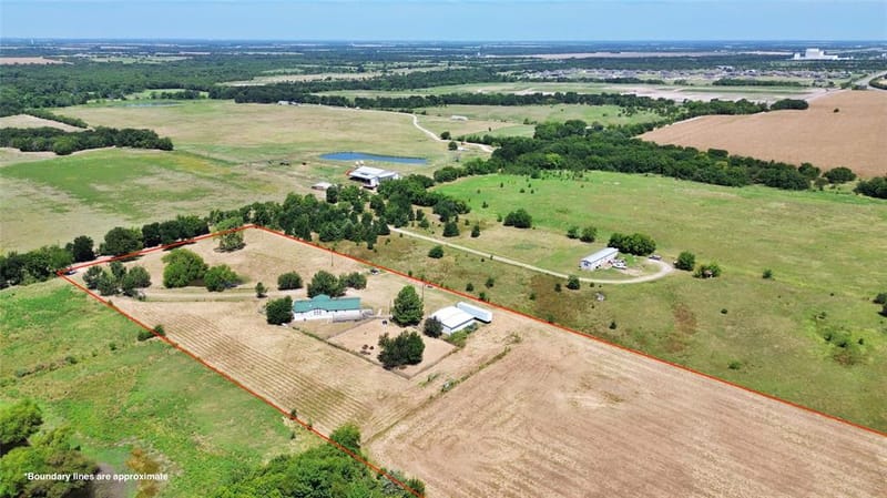 2247 County Road 2130, Greenville TX 75402 - Photo 33