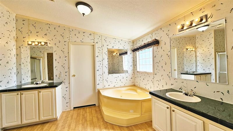 2247 County Road 2130, Greenville TX 75402 - Photo 18