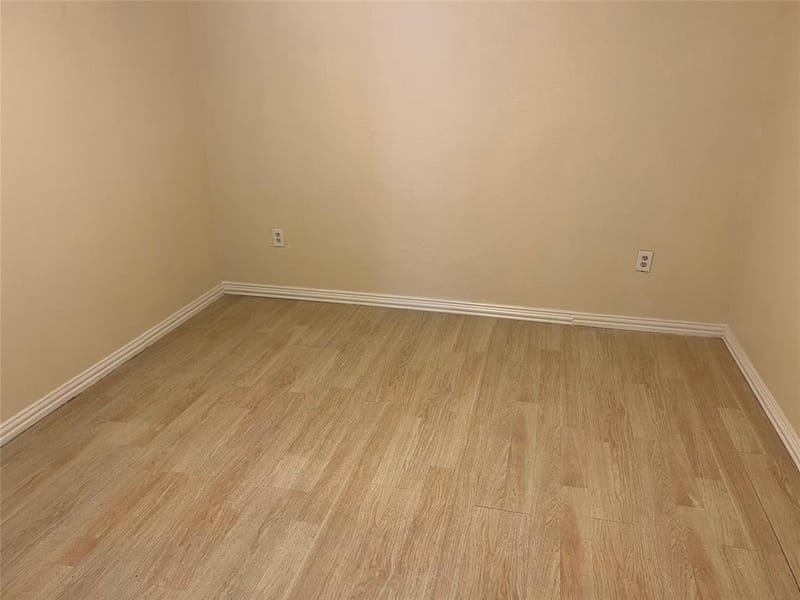 366 S St Augustine Drive, Dallas TX 75217 - Photo 7