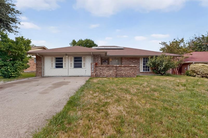 3612 Holly Springs Drive, Fort Worth TX 76133