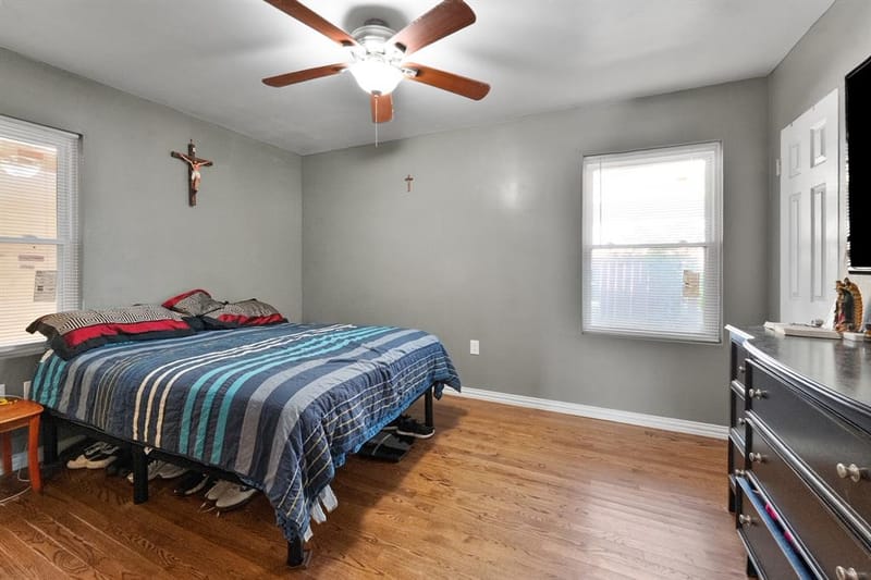 2439 Inadale Avenue, Dallas TX 75228 - Photo 16