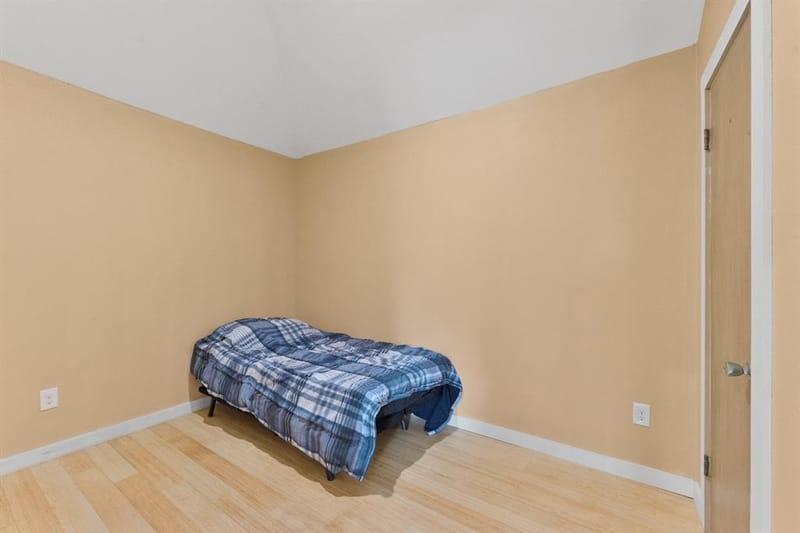 2439 Inadale Avenue, Dallas TX 75228 - Photo 26