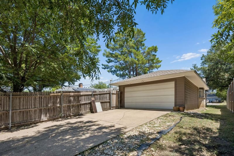13443 Purple Sage Road, Dallas TX 75240 - Photo 22