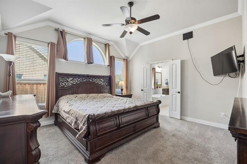 3935 Wind Cave Bend, Irving TX 75063 - Photo 13