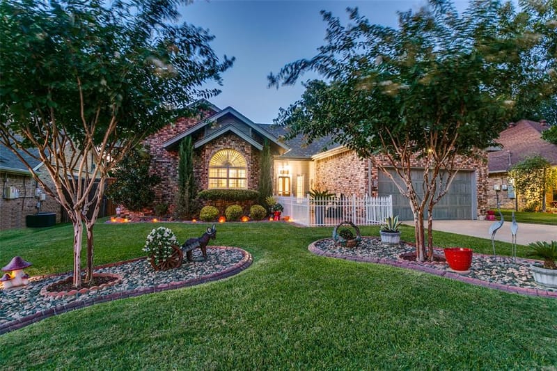 521 Millican Drive, Lewisville TX 75057
