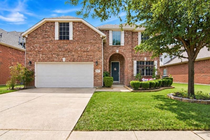 9845 Stripling Drive, Fort Worth TX 76244