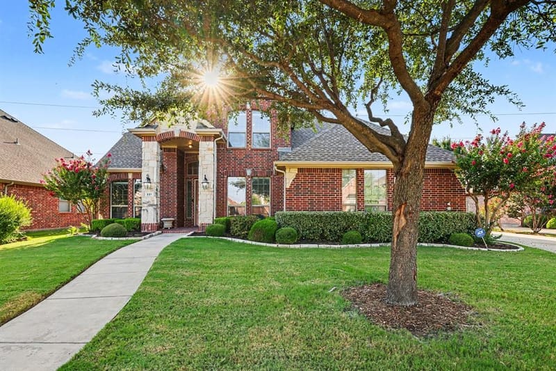 221 Chapel Hill Drive, Prosper TX 75078 - Photo 4
