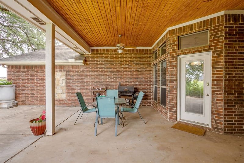 505 Morrow Road, Springtown TX 76082 - Photo 30