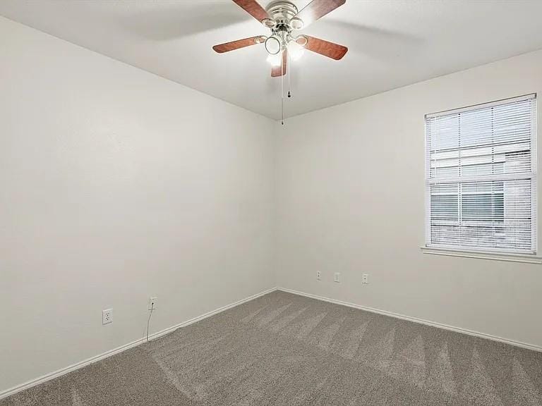 1048 Harriman Drive, Saginaw TX 76131 - Photo 18
