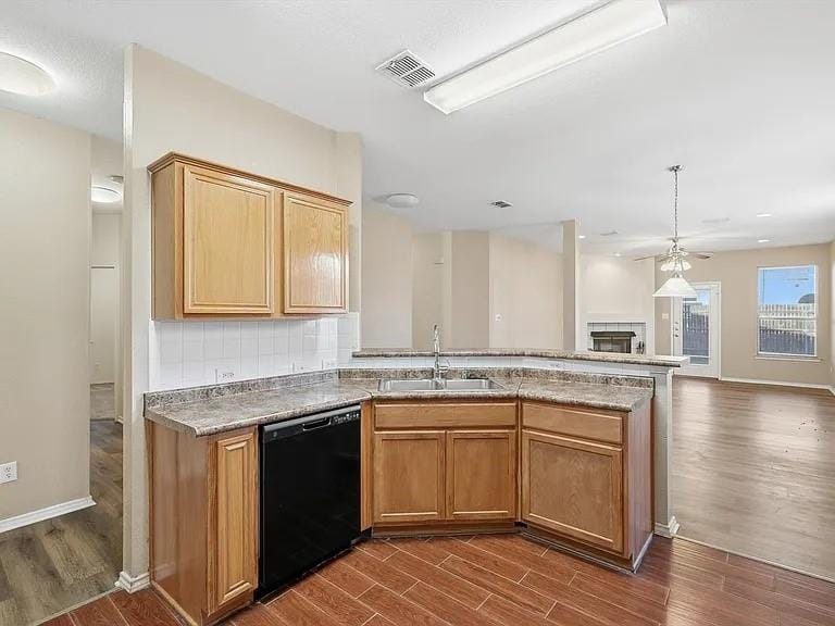 1048 Harriman Drive, Saginaw TX 76131 - Photo 11