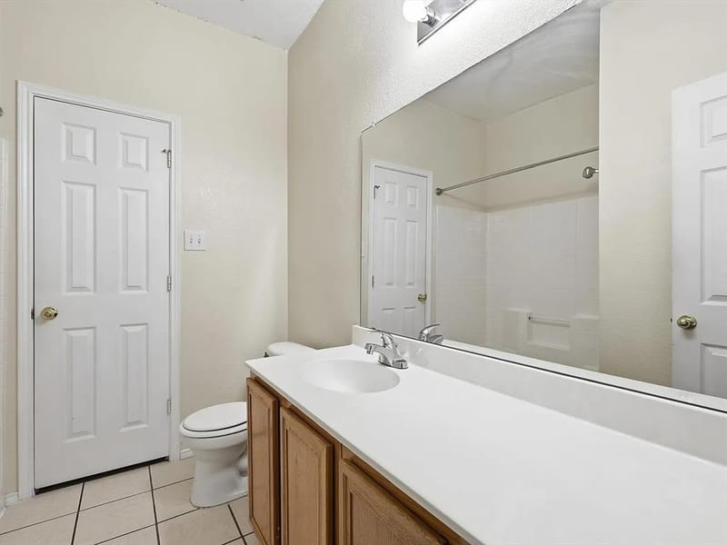 1048 Harriman Drive, Saginaw TX 76131 - Photo 19
