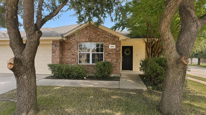 1441 Mountain Air Trail, Fort Worth TX 76131 - Photo 2