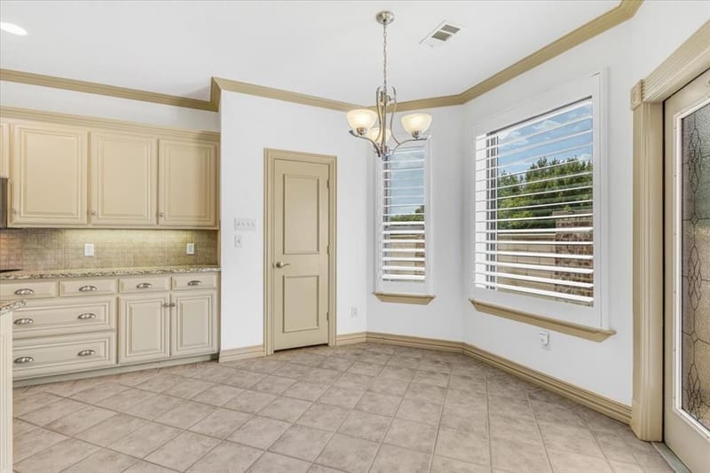 2105 Norwood Lane, Arlington TX 76013 - Photo 14
