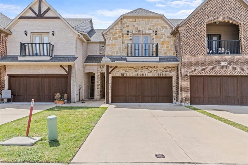 325 Featherstone Trail, Wylie TX 75098 - Photo 2