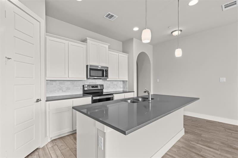 325 Featherstone Trail, Wylie TX 75098 - Photo 9