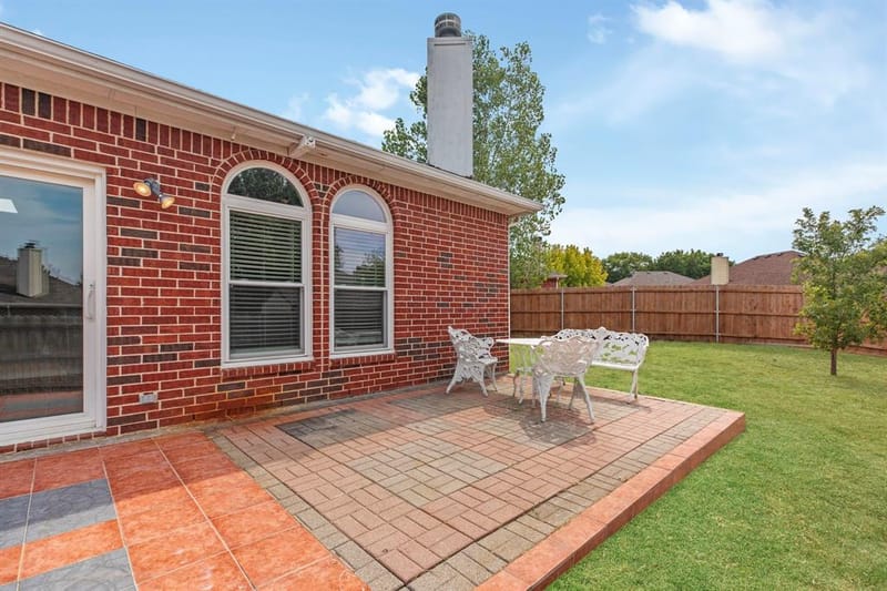 104 Bullava Court, Crowley TX 76036 - Photo 27